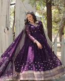 Saloni Premium Designer Readymade Gown