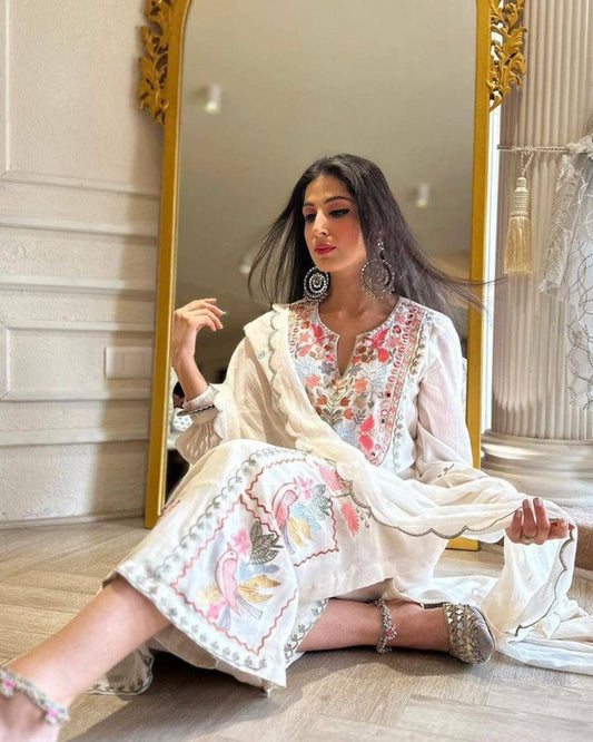 Designer Embroidery Kurti Pant Set