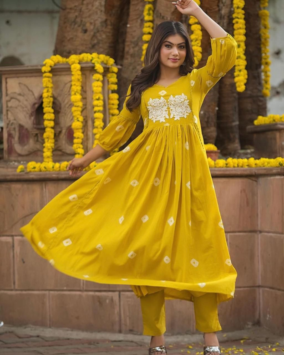 Discharge Print Long Slit Cotton 60'60 Kurta Pant Set