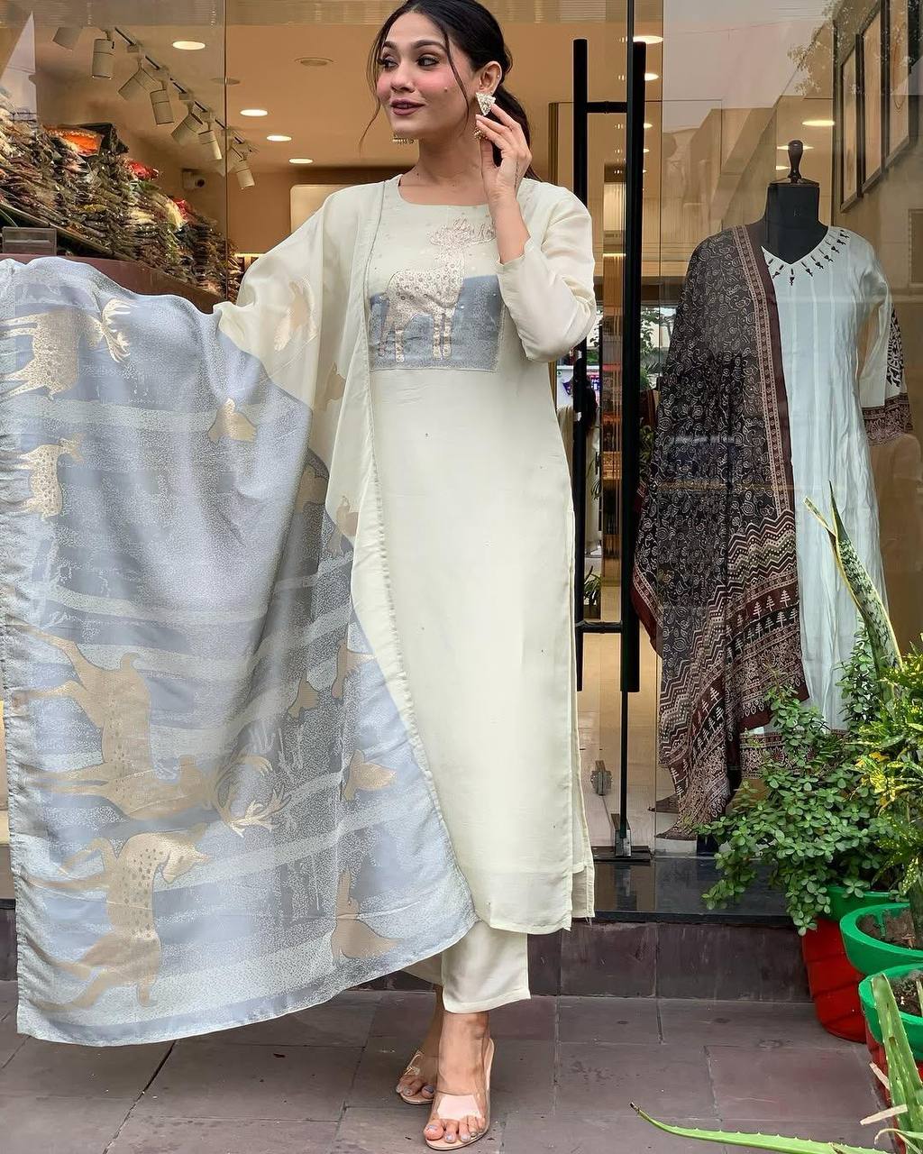 Premium beautiful Heavy Zari Weaving Suit Set