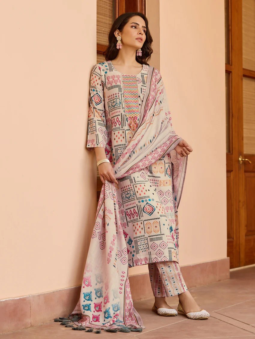 Pinaki Beautiful Cotton Kurti With Pant and Dupatta Set