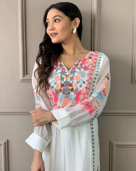 Designer Embroidery Kurti Pant Set
