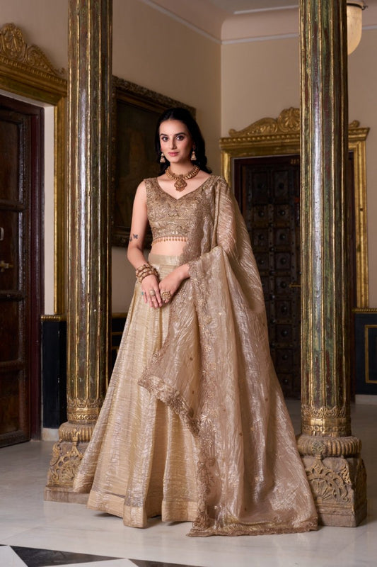 Golden Đěsigner Lehenga -Choli