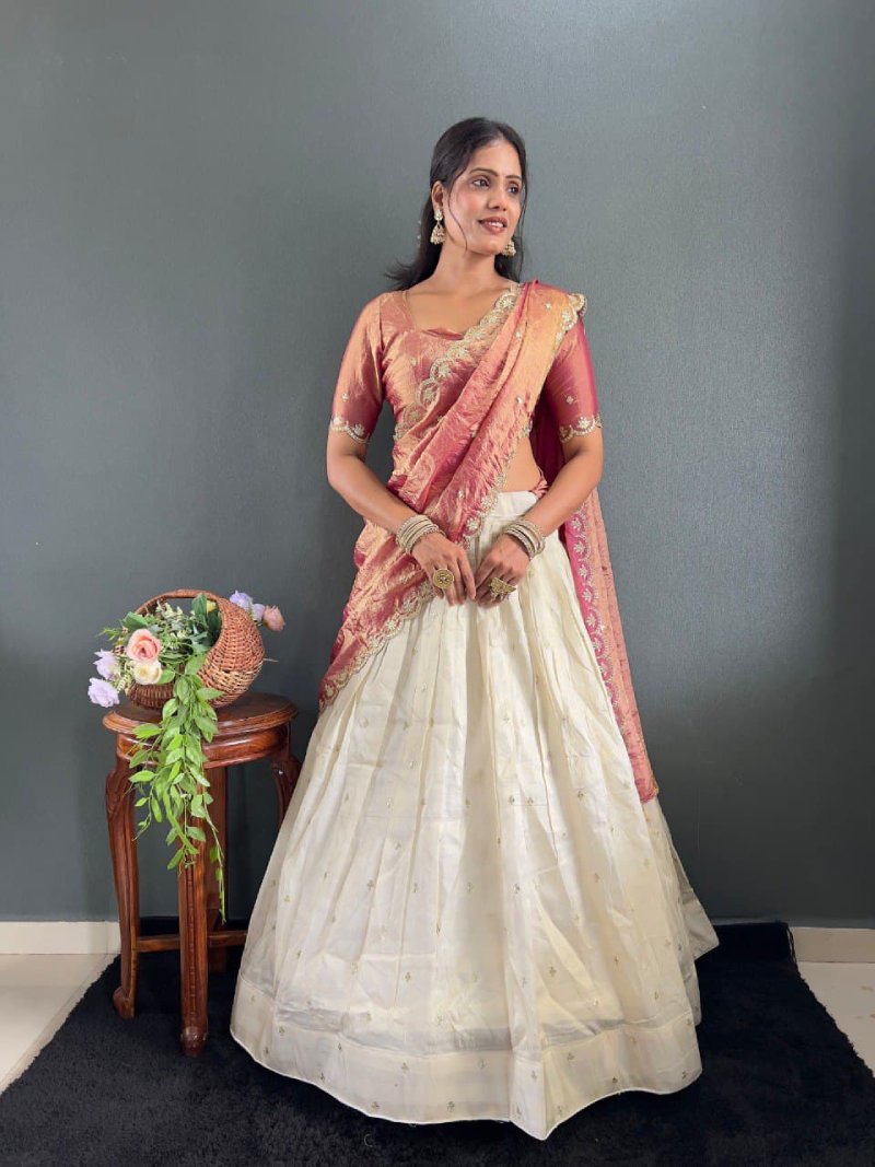 Gajari Lehenga Choli Paired with Fendy Dupatta